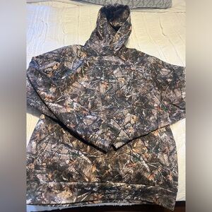 Custom camo hoodie sz large